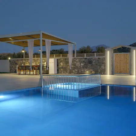 New Luna With Private Pool And Bbq 1km From The